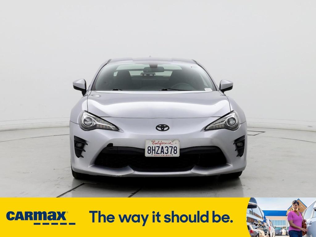 used 2018 Toyota 86 car, priced at $22,998