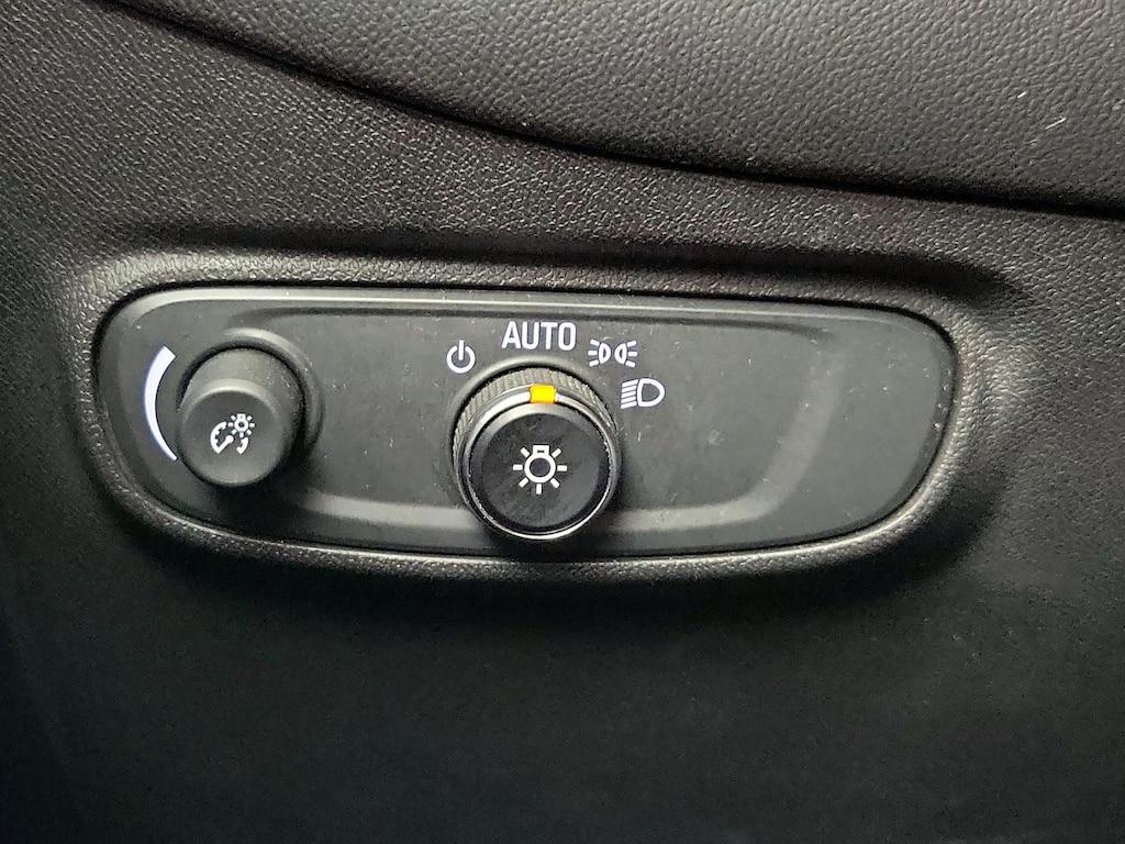 used 2020 Chevrolet Equinox car, priced at $15,998