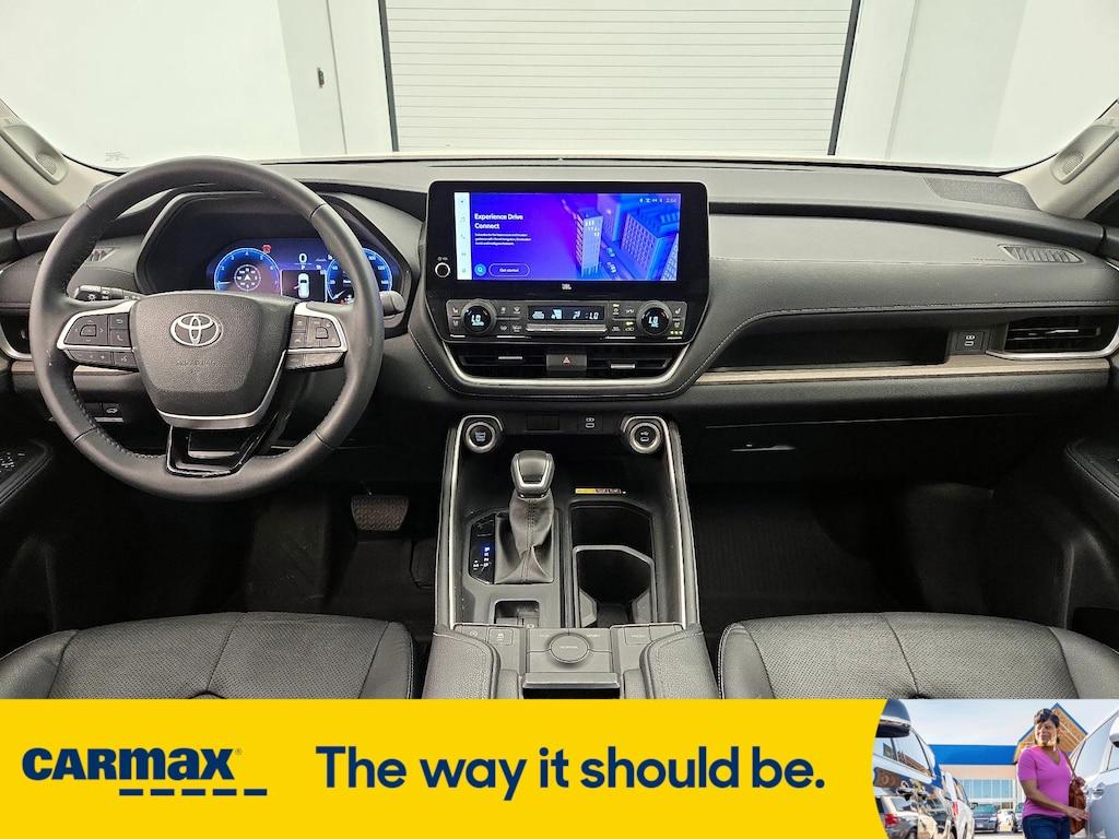 used 2024 Toyota Grand Highlander car, priced at $48,998