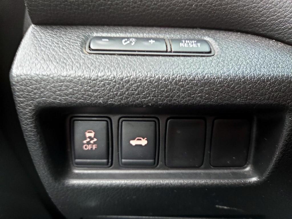 used 2014 Nissan Altima car, priced at $13,599