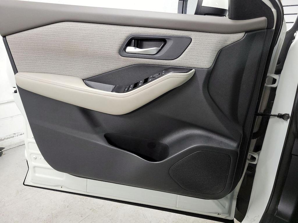 used 2023 Nissan Rogue car, priced at $22,998