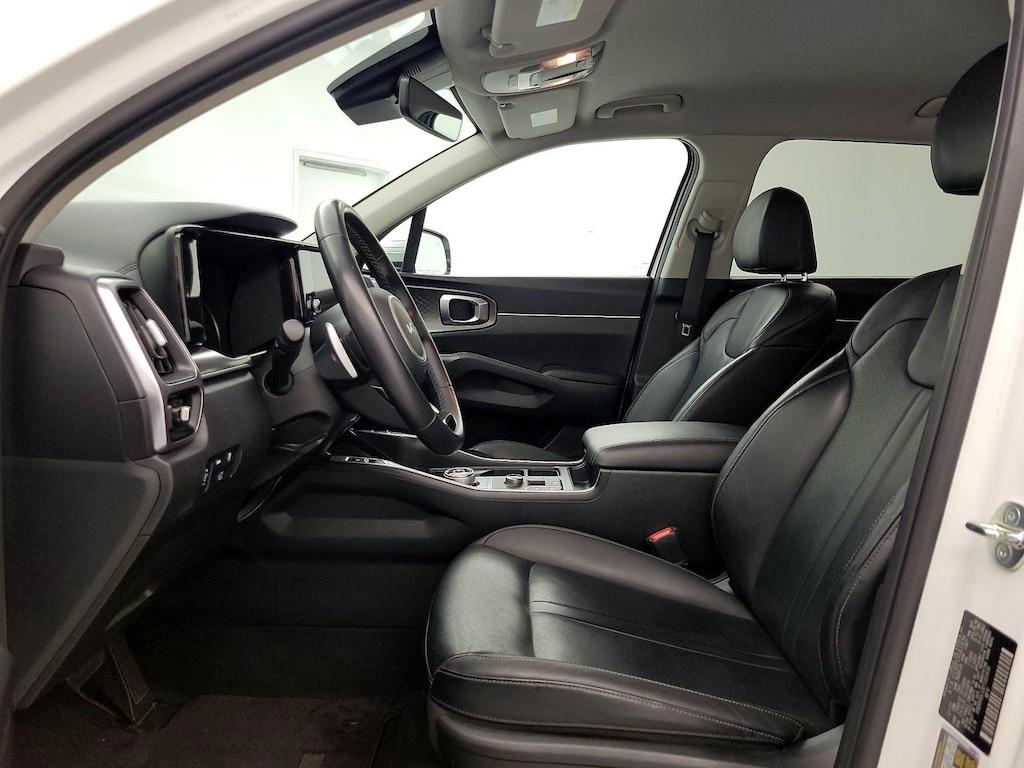 used 2023 Kia Sorento Hybrid car, priced at $29,998