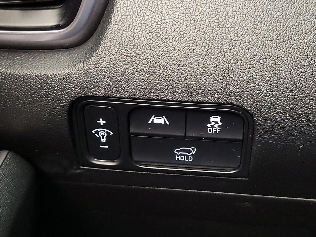 used 2023 Kia Sorento Hybrid car, priced at $29,998