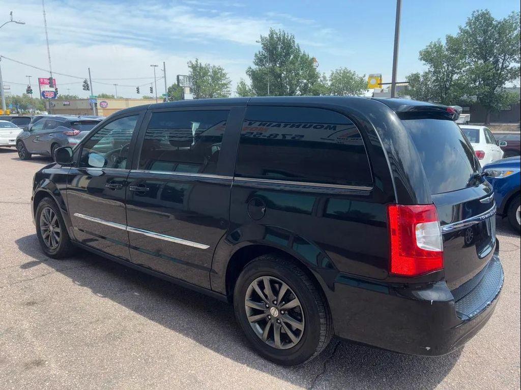 used 2016 Chrysler Town & Country car, priced at $10,995