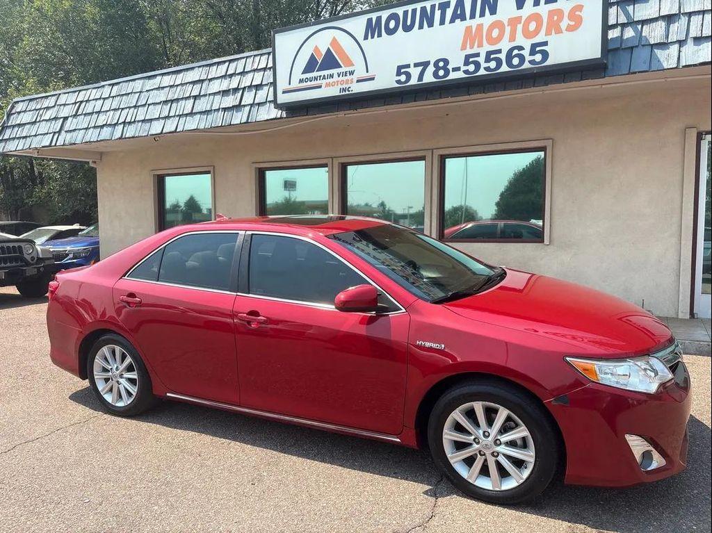 used 2013 Toyota Camry Hybrid car, priced at $12,995