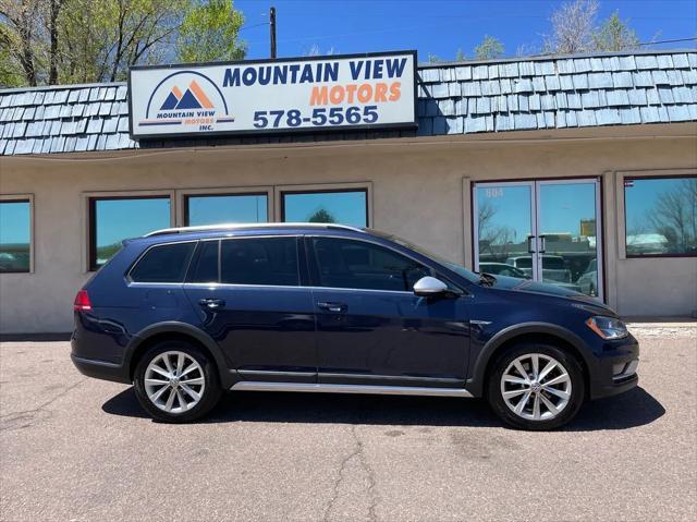 used 2017 Volkswagen Golf Alltrack car, priced at $12,995