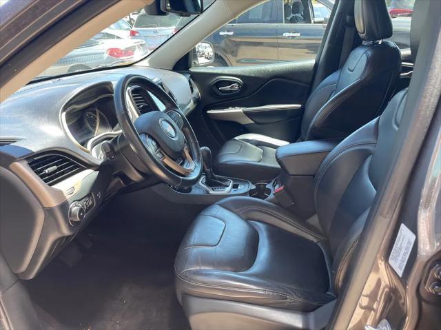 used 2018 Jeep Cherokee car, priced at $13,995