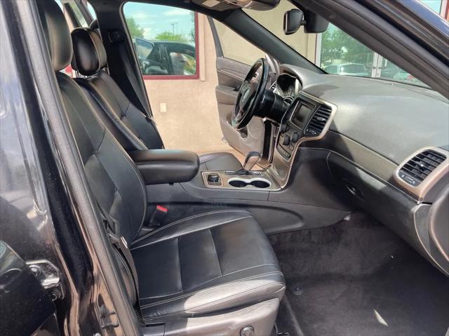 used 2016 Jeep Grand Cherokee car, priced at $14,995