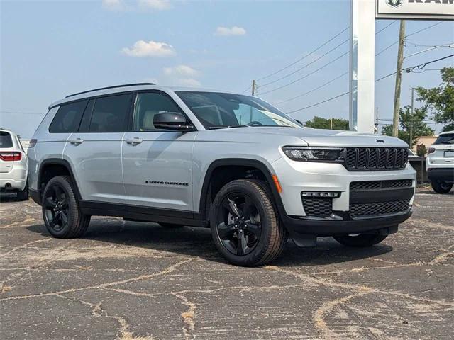 new 2025 Jeep Grand Cherokee L car, priced at $41,954