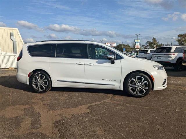 new 2025 Chrysler Pacifica car, priced at $49,634