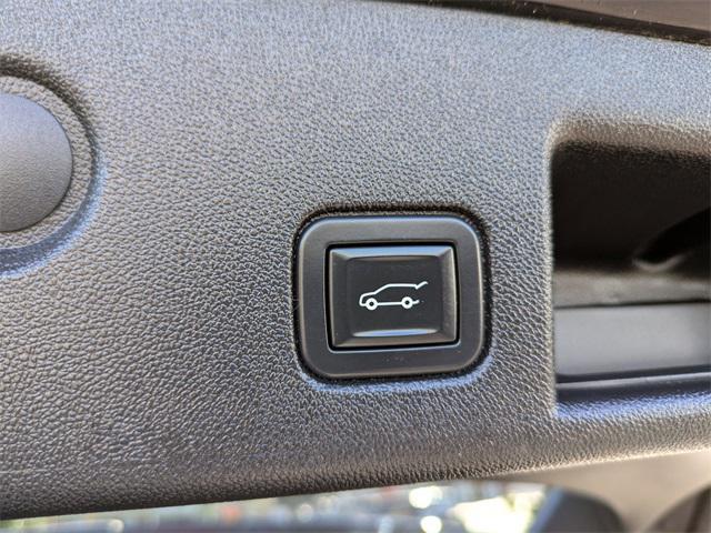 used 2020 Chevrolet Equinox car, priced at $15,211