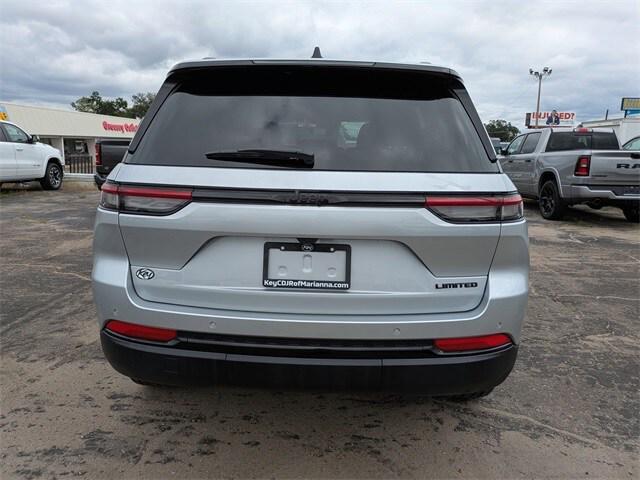 new 2025 Jeep Grand Cherokee car, priced at $41,528