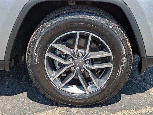 used 2019 Jeep Grand Cherokee car, priced at $14,995