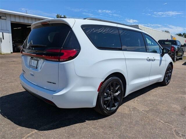 new 2026 Chrysler Pacifica car, priced at $47,285
