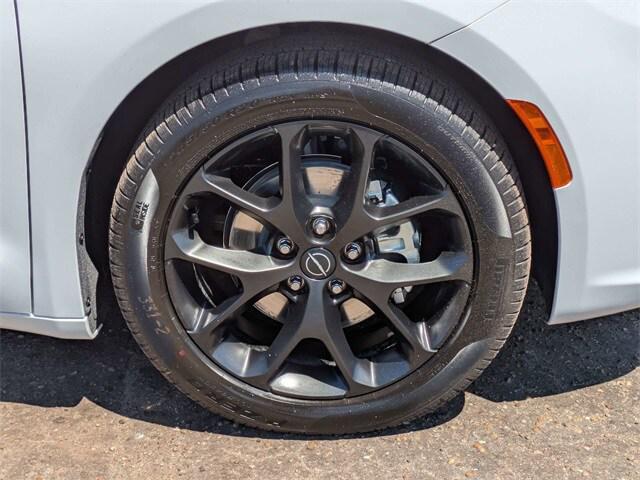 new 2026 Chrysler Pacifica car, priced at $47,285