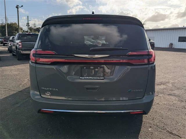 new 2025 Chrysler Pacifica Hybrid car, priced at $48,020