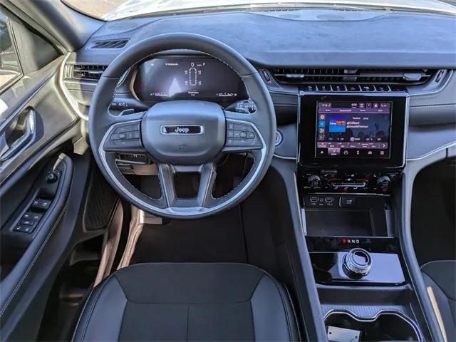 new 2025 Jeep Grand Cherokee L car, priced at $44,261