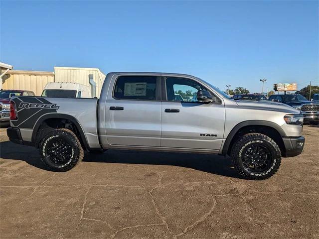 new 2025 Ram 1500 car, priced at $63,738