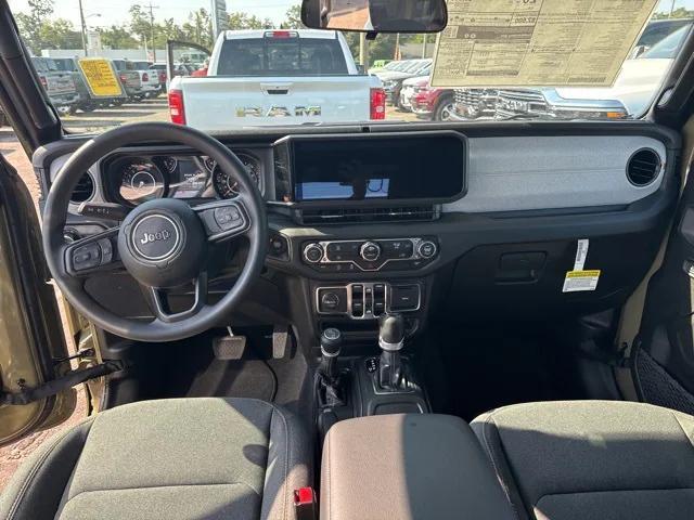 new 2025 Jeep Wrangler car, priced at $40,326