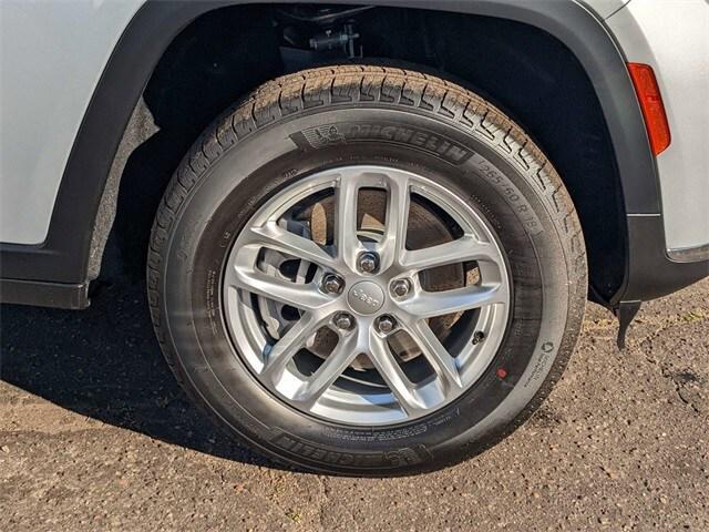 new 2025 Jeep Grand Cherokee L car, priced at $41,138