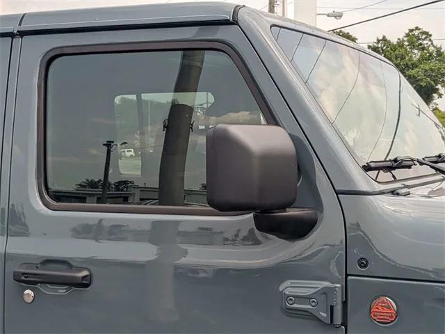 new 2025 Jeep Gladiator car, priced at $46,831