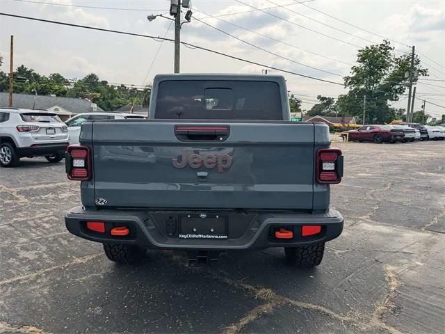 new 2025 Jeep Gladiator car, priced at $46,831
