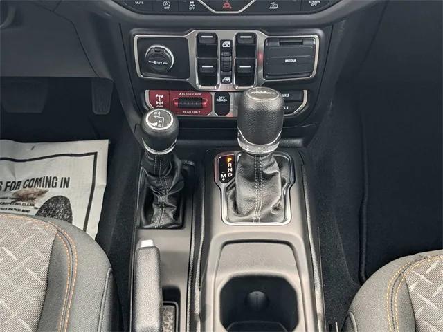 new 2025 Jeep Gladiator car, priced at $46,831