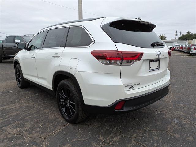 used 2019 Toyota Highlander car, priced at $20,711