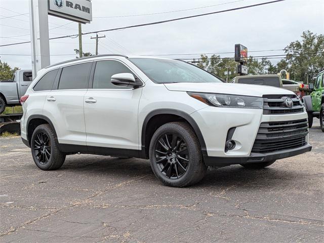 used 2019 Toyota Highlander car, priced at $20,711