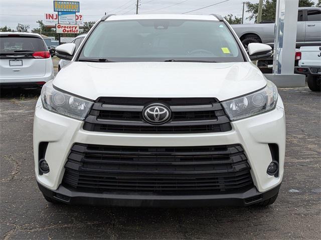 used 2019 Toyota Highlander car, priced at $20,711