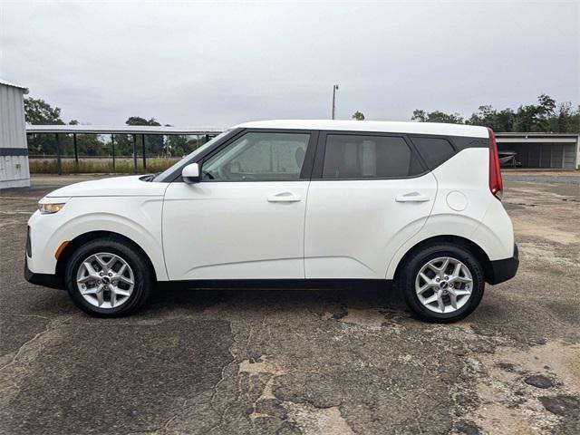 used 2022 Kia Soul car, priced at $16,981