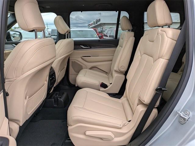 new 2025 Jeep Grand Cherokee L car, priced at $49,354