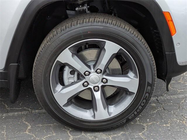 new 2025 Jeep Grand Cherokee L car, priced at $49,354