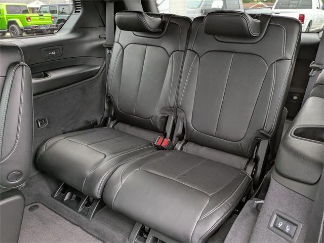 new 2025 Jeep Grand Cherokee L car, priced at $56,721