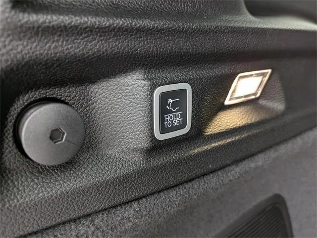 new 2025 Jeep Grand Cherokee L car, priced at $56,721