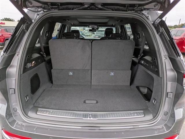 new 2025 Jeep Grand Cherokee L car, priced at $56,721