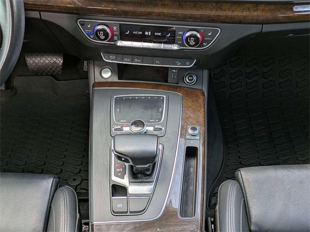 used 2020 Audi Q5 car, priced at $19,411
