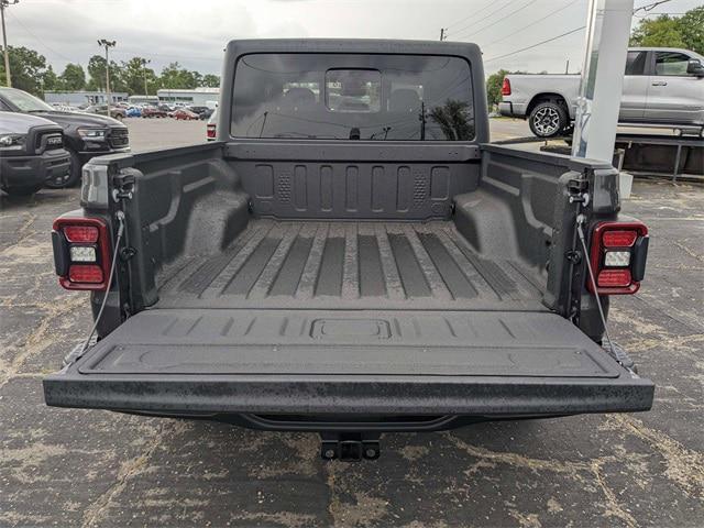 new 2024 Jeep Gladiator car, priced at $58,646