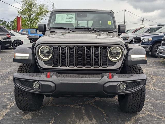 new 2024 Jeep Gladiator car, priced at $58,008