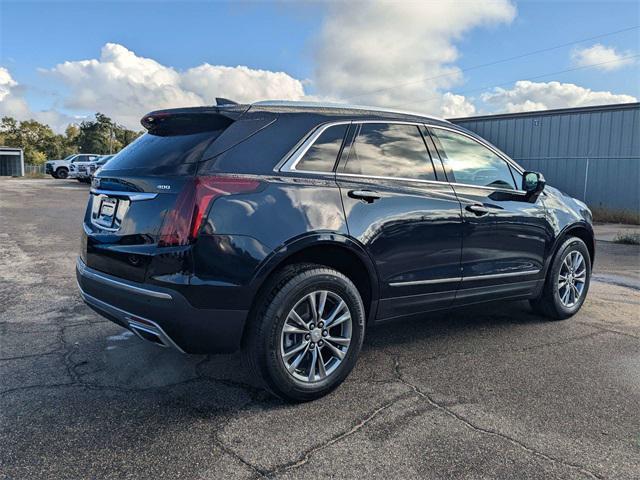 used 2021 Cadillac XT5 car, priced at $30,711