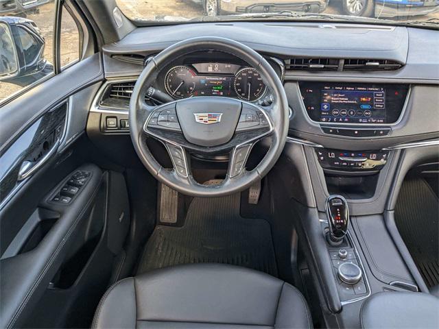 used 2021 Cadillac XT5 car, priced at $30,711