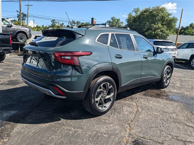 used 2025 Chevrolet Trax car, priced at $24,981