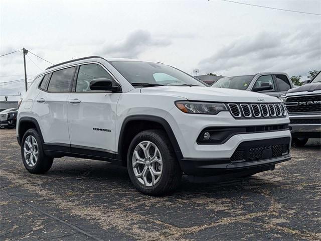 new 2024 Jeep Compass car, priced at $29,542