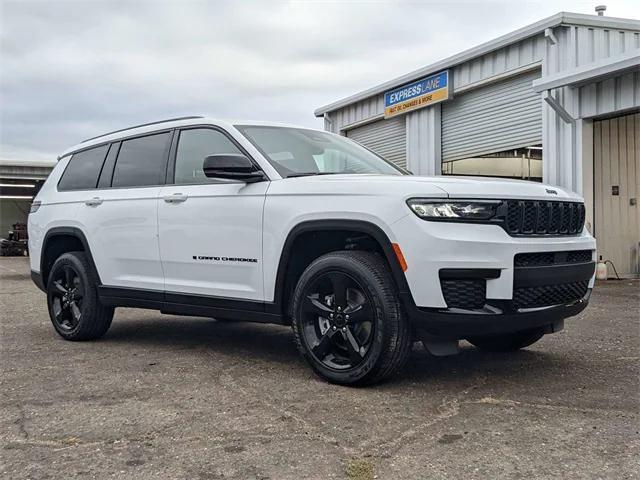 new 2024 Jeep Grand Cherokee L car, priced at $44,234