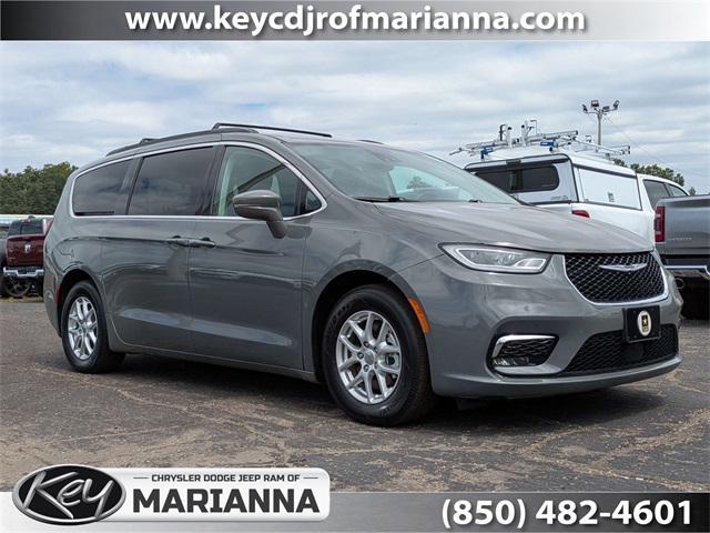 used 2022 Chrysler Pacifica car, priced at $22,411