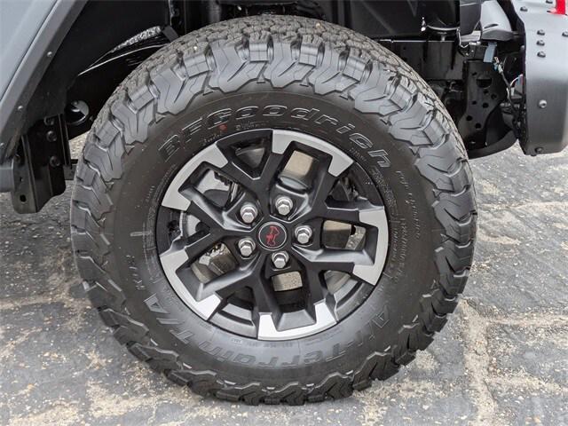 new 2025 Jeep Wrangler car, priced at $56,142