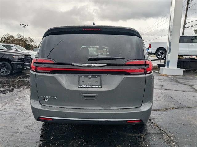 new 2025 Chrysler Pacifica car, priced at $42,408