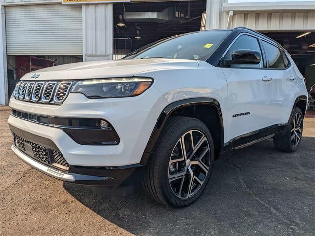 new 2024 Jeep Compass car, priced at $39,330