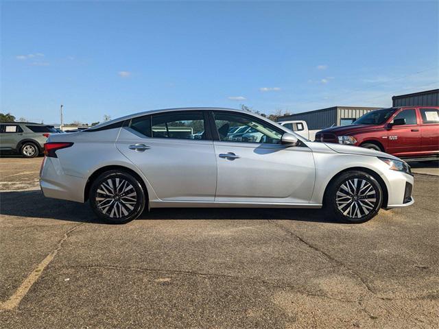 used 2023 Nissan Altima car, priced at $20,495