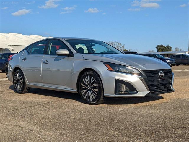 used 2023 Nissan Altima car, priced at $20,495